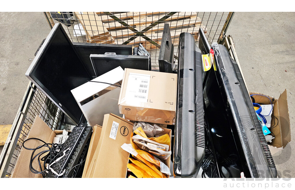 Pallet Lot of Assorted Monitors/Keyboards/Mice/IT Accessories