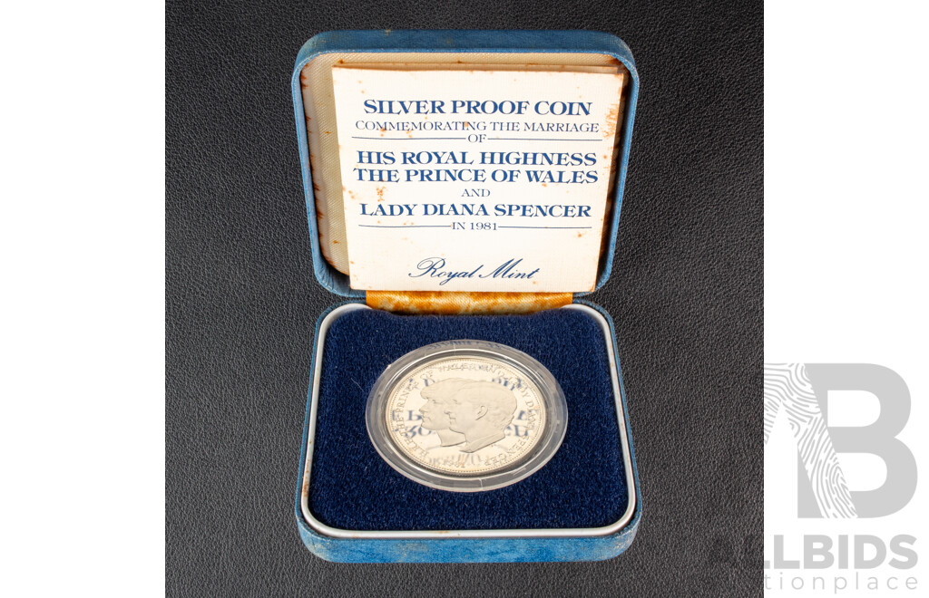 United Kingdom Royal Mint 1981 Silver Proof Coin Commemorating the Wedding of Prince Charles and Lady Diana Spencer .925