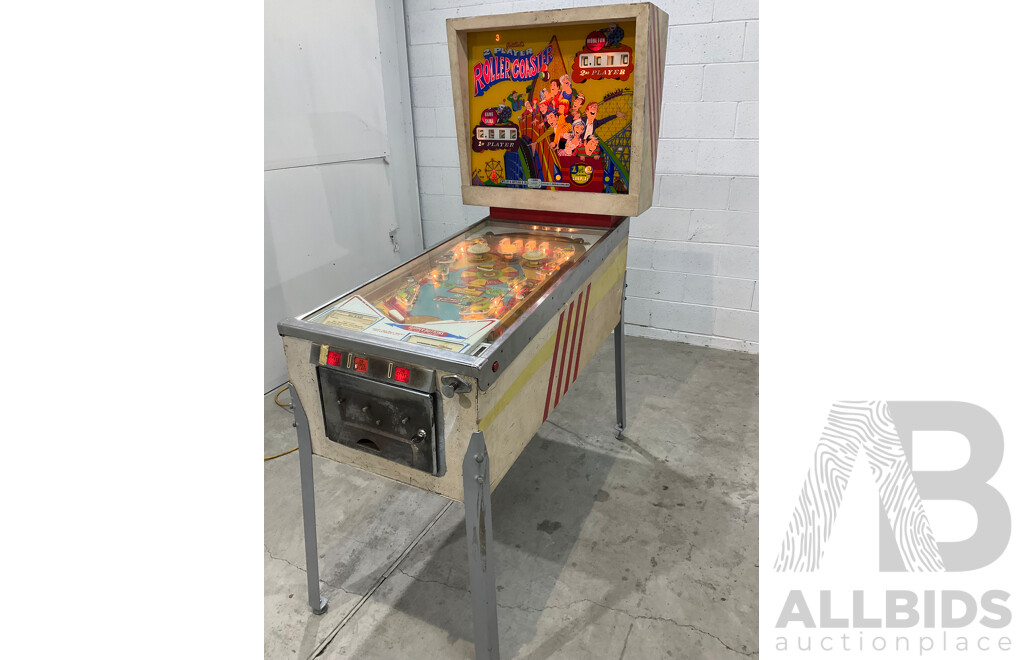 GOTTLIEB's 2-Player ROLLER COASTER Pinball Machine 1971