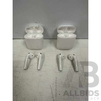 2x Apple Air Pods with Charge Case