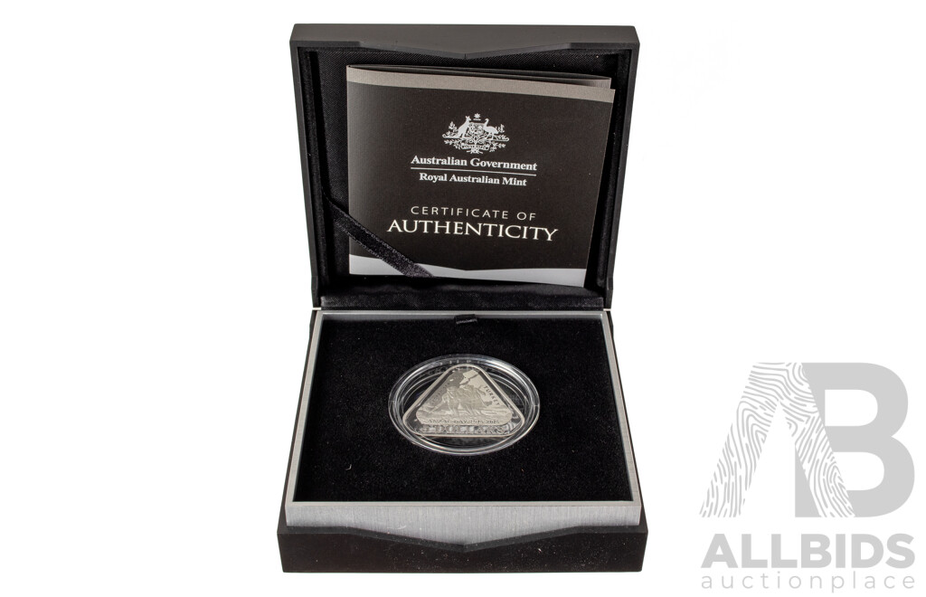 Australian RAM 2015 Silver Proof Five Dollar Triangular Coin, ANZAC Centenary .999