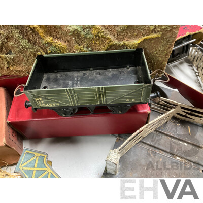 Collection of Vintage Hornby O Gauge Railway Rolling Stock, Scenery Items, Some Boxed