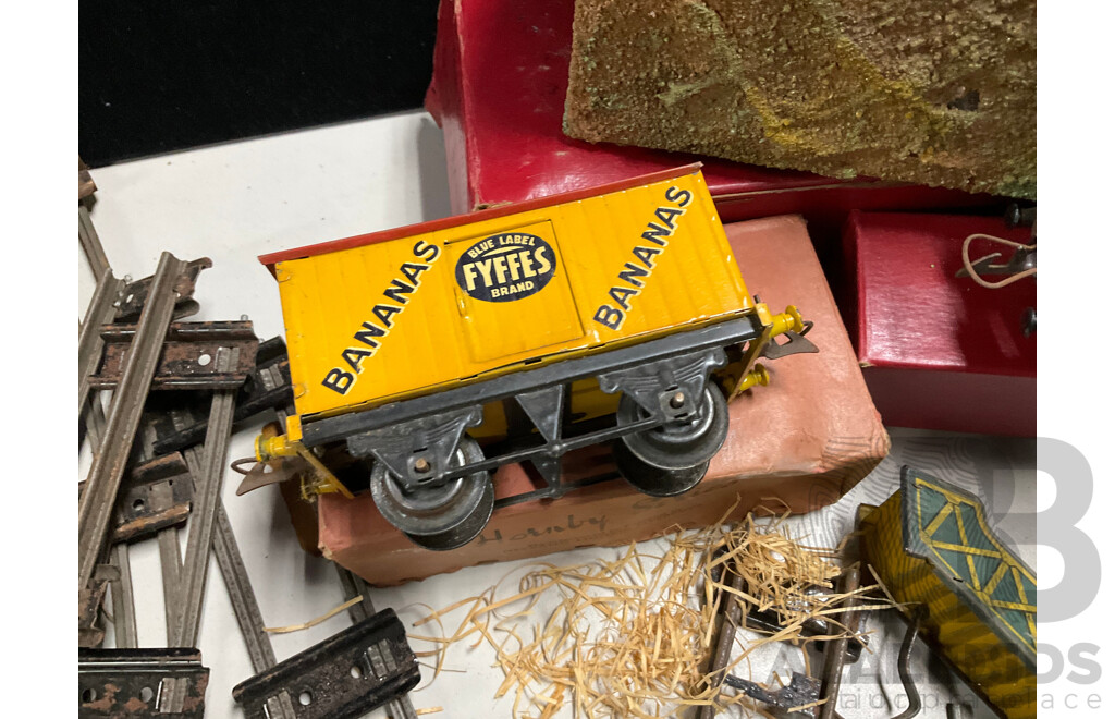 Collection of Vintage Hornby O Gauge Railway Rolling Stock, Scenery Items, Some Boxed