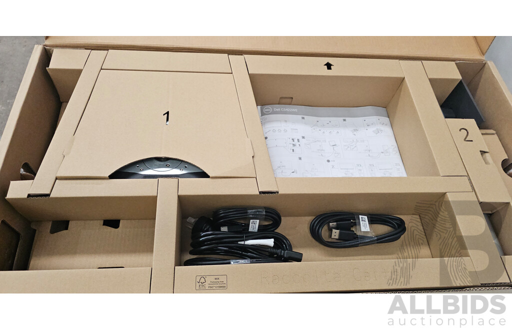 Dell (C3422WE) 34.1-Inch WQHD (1440p) Curved Widescreen WLED-Backlit IPS Monitor