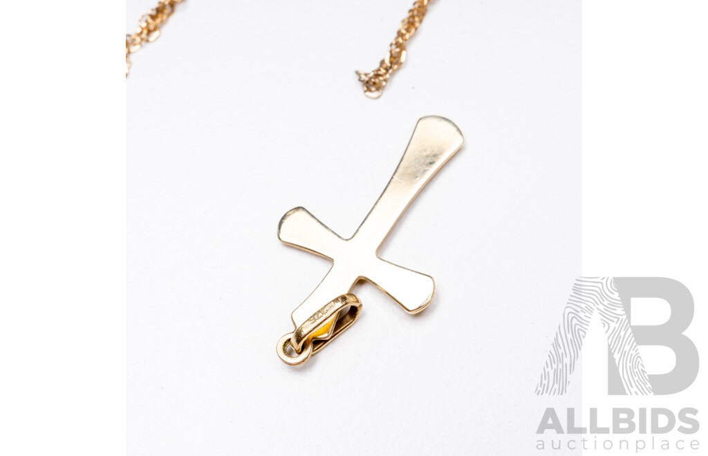 9ct Yellow Gold Chain and Cross - 1.19gms