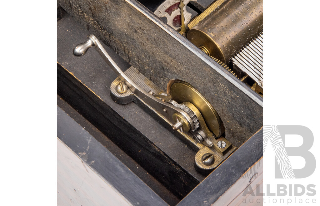Late 19th Century Swiss Cylinder Music Box