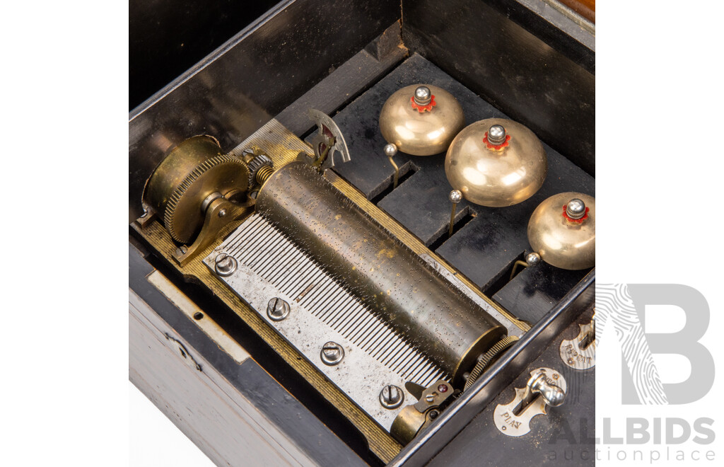 Late 19th Century Swiss Cylinder Music Box