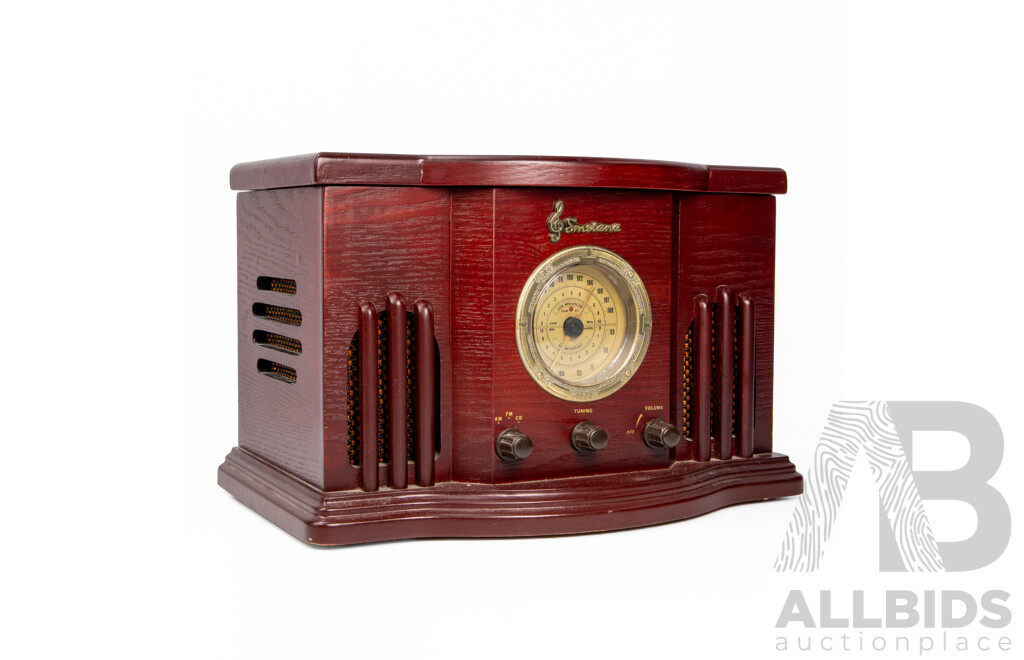 Smetana Vintage Wireless Style Radio and CD Player