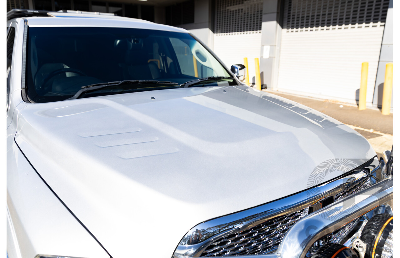 11/2017 ASV (Dodge) Ram 2500 Laramie D1 LWB (4x4) 4d Crew Cab Utility Bright Silver Metallic Turbo Diesel Cummins 6.7L