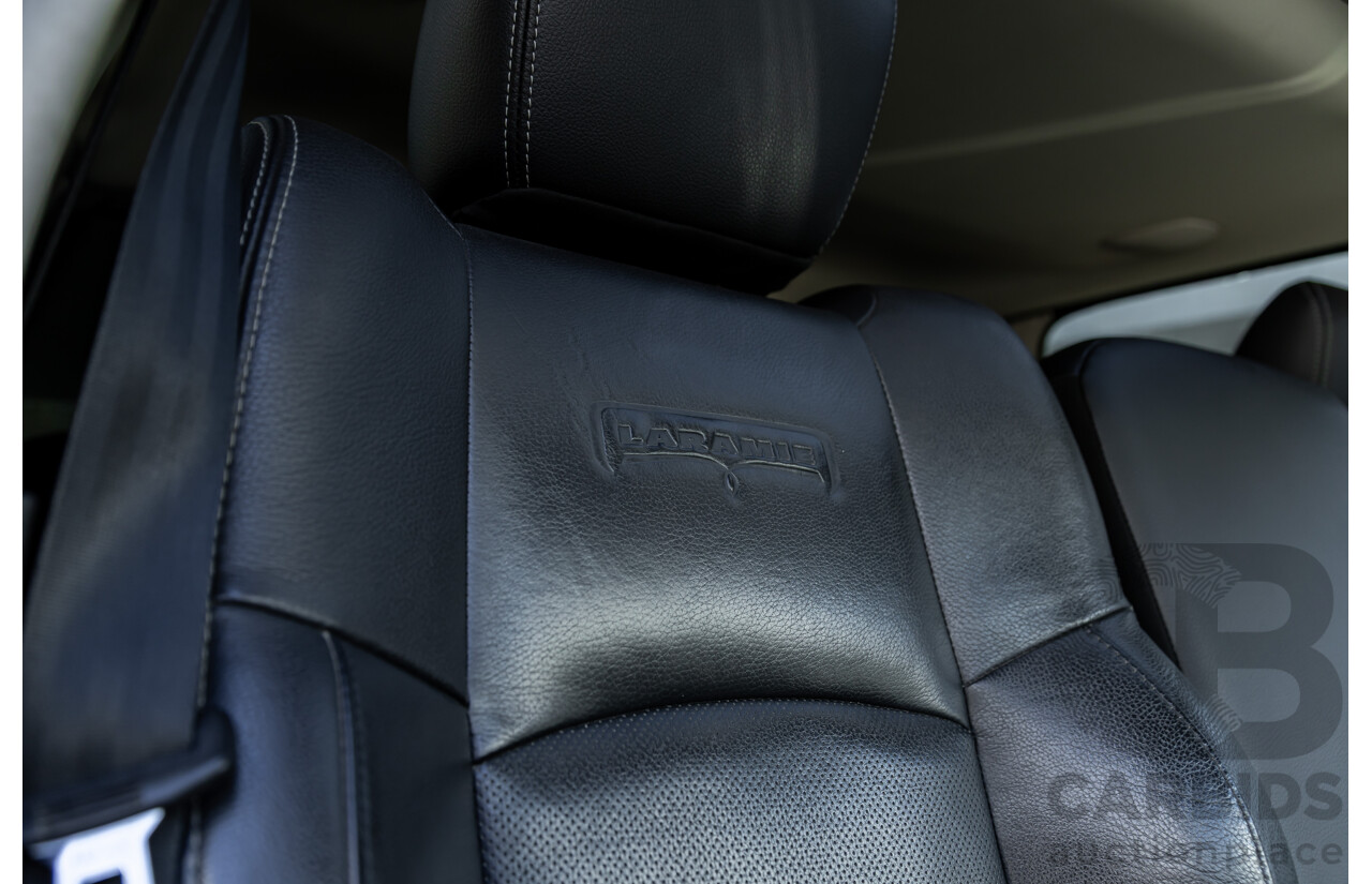 11/2017 ASV (Dodge) Ram 2500 Laramie D1 LWB (4x4) 4d Crew Cab Utility Bright Silver Metallic Turbo Diesel Cummins 6.7L