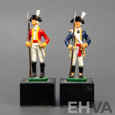 Wonderful Complete Vintage American Revolutionary War Chess Set with Board, 46 x 46 cm (dimensions Board); 10H cm (pieces) (33)