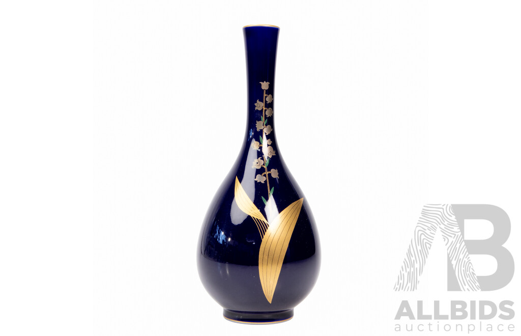 Vintage Japanese Arita Porcelain Crane-Neck Bud Vase Handcrafted by Fukagawa Seiji, Suzuran [Lily of the Valley] Design (c1970s), 22H cm
