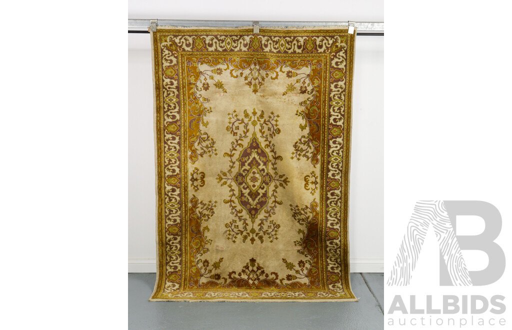 Authentic Hand-Made Kashmiri Chain-Stitch Embroidery Wool Rug, 123W x 180L cm