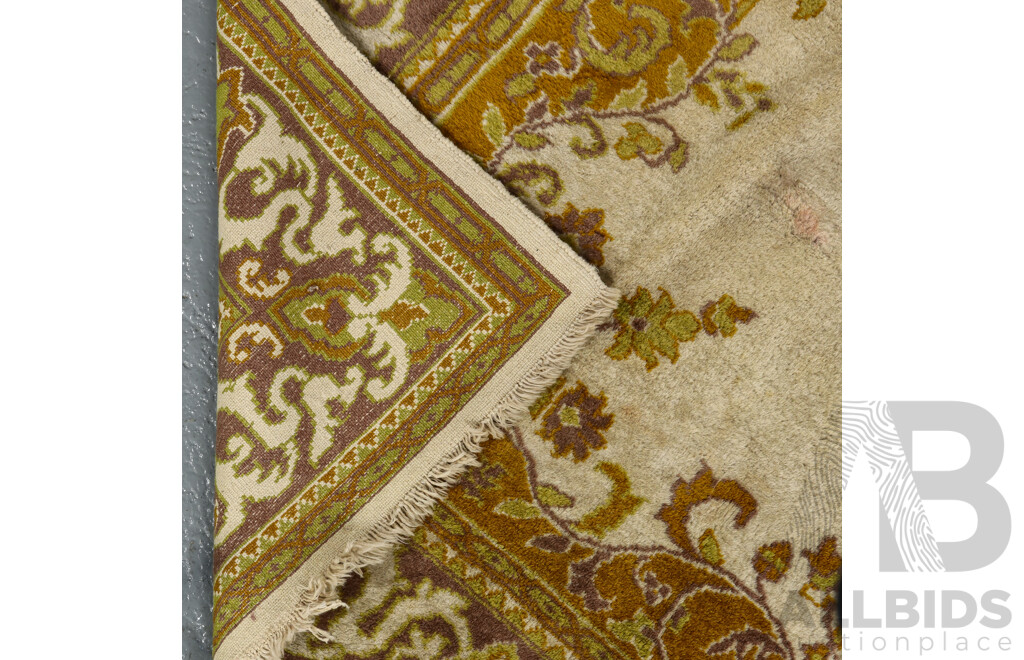 Authentic Hand-Made Kashmiri Chain-Stitch Embroidery Wool Rug, 123W x 180L cm