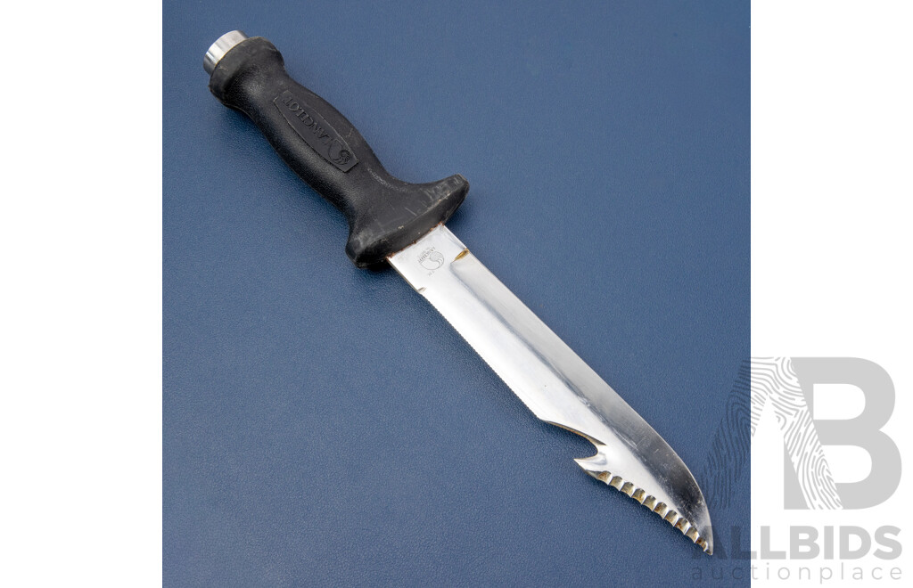 Genuine Late 70s/Early 80s Vintage Lancelot Dive Knife in Original Rubber Sheath with Straps