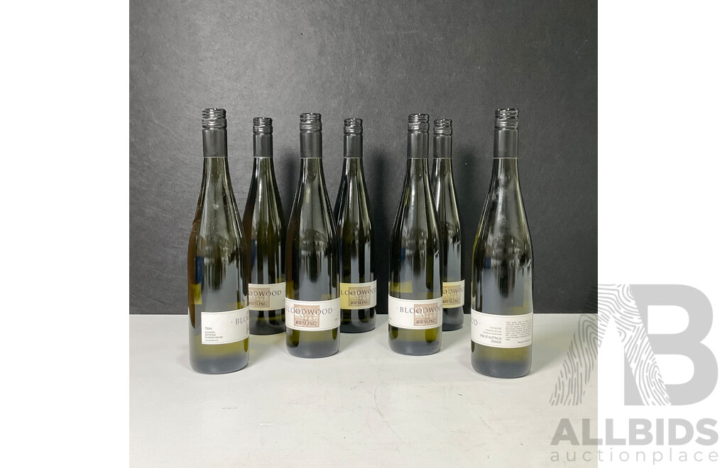 Collection of Seven Bloodwood Riesling Vintage 2011 (7)