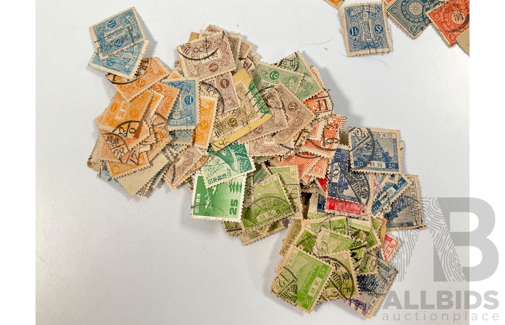 Collection of Japanese Stamps, Meiji Period to Showa Era Including Chrysanthemum Set, Tazawa Types and More