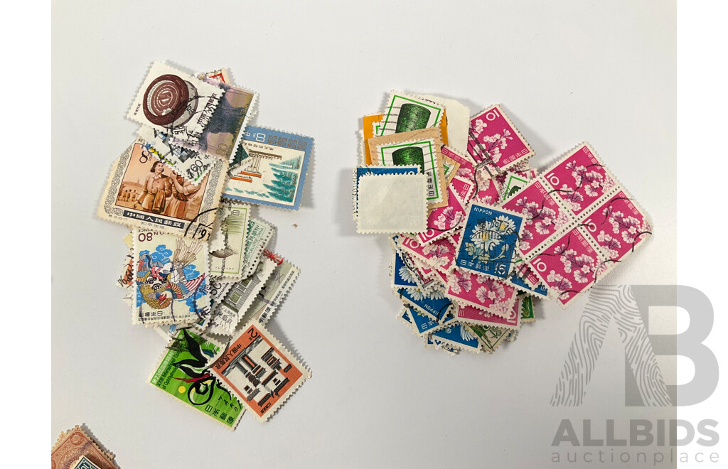 Collection of Japanese Stamps, Meiji Period to Showa Era Including Chrysanthemum Set, Tazawa Types and More