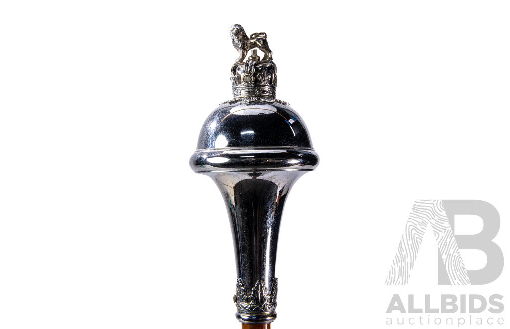 Wonderful Vintage Lion Crown Head Drum Major Mace Stave and Stick, 154 cm (length)