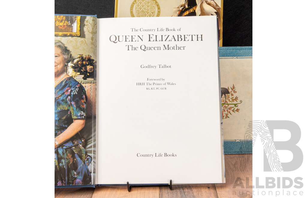 Wonderful Trio of Vintage British Royal Family Memorabilia Encompassing Two Hard Cover Books & Rare Souvenir Booklet of Elizabeth I Queen Mother of Queen Elizabeth II & King George VI 1949 Visit to Australia (3)