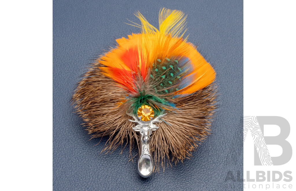 Silver Plated Base Metal Scottish Stag Plume Brooch