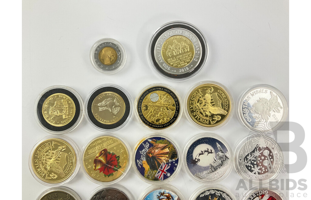 Twenty Seven Gold and Silver Tone Tokens, Coins and Medallions Including Australian 1930 Penny, Christmas Themed, Royal Themed, Military, Religious