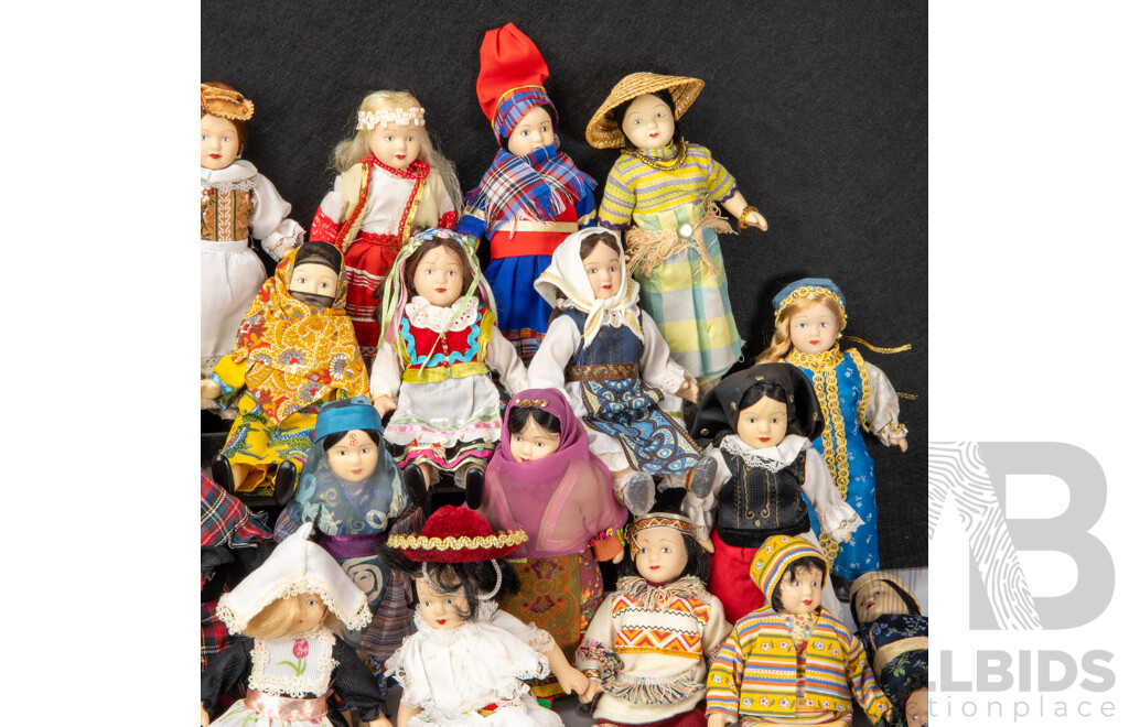 Large Collection Porcelain Dolls of the World Along with Accompanying Magazine   RTV