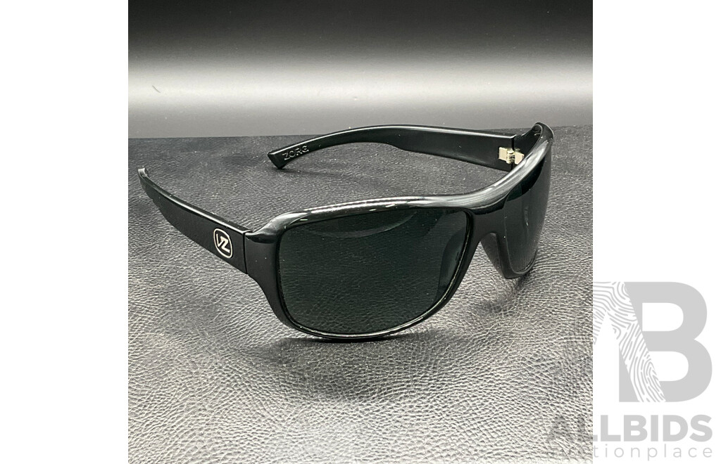 VON ZIPPER ZORG Black Sunglasses and Hard Case