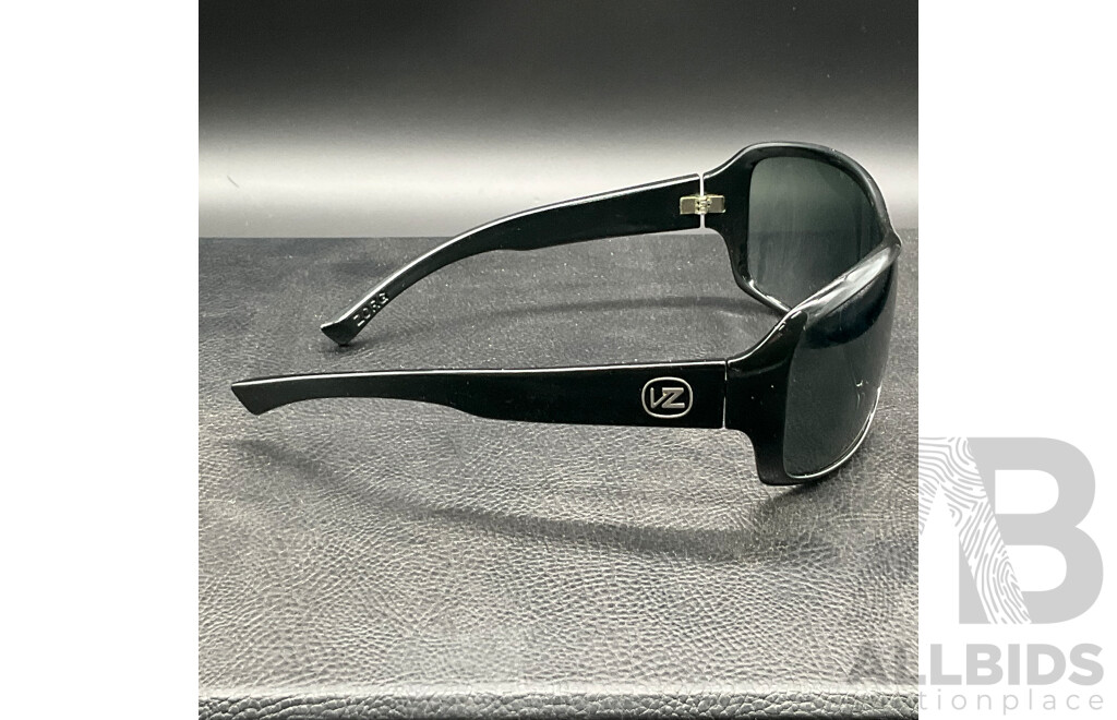 VON ZIPPER ZORG Black Sunglasses and Hard Case