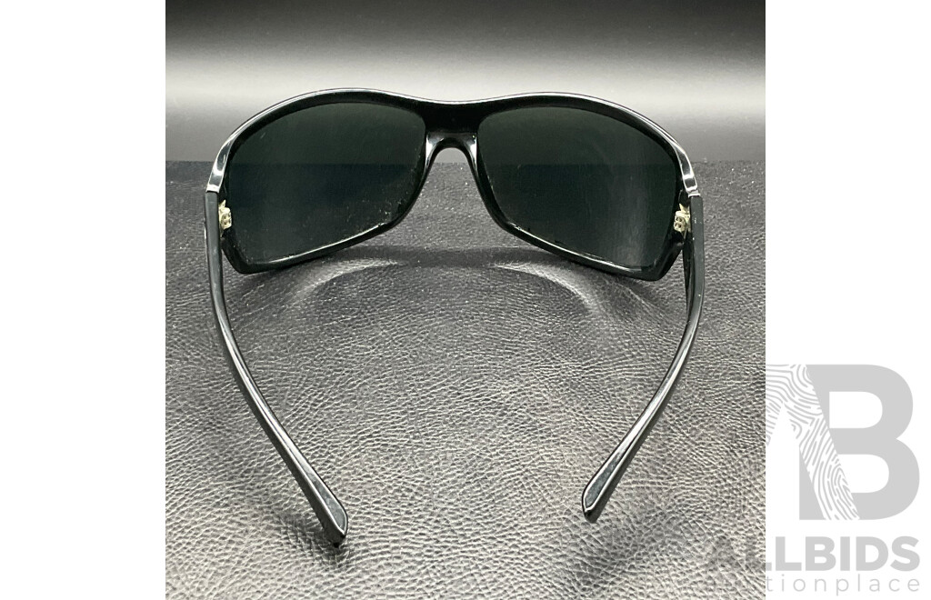 VON ZIPPER ZORG Black Sunglasses and Hard Case
