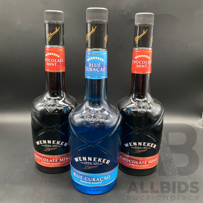 WENNEKER Cafe Liqueur 700ml, WENNEKER Blue Curacao 700ml - Lot of 3