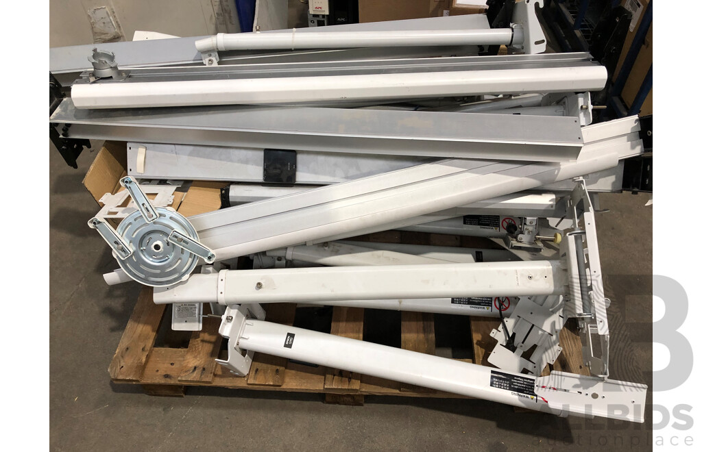 Pallet of Roof Extension Rails to Suit Epson EB-525W WXGA Short Throw Projector
