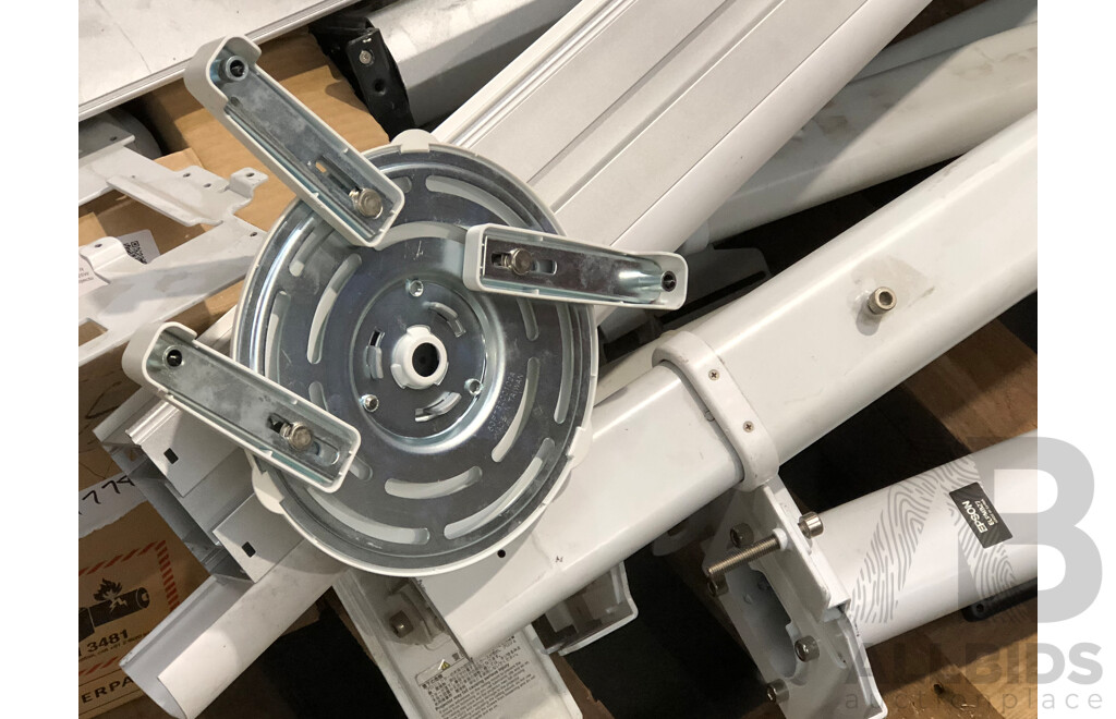 Pallet of Roof Extension Rails to Suit Epson EB-525W WXGA Short Throw Projector