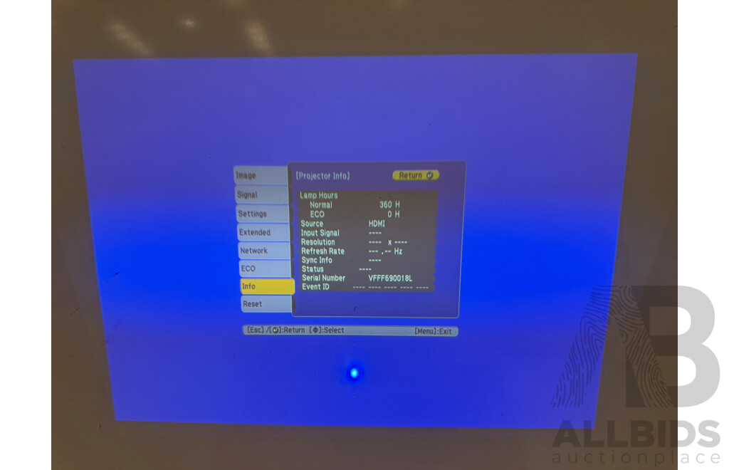 Epson EB-525W WXGA Short Throw Projector