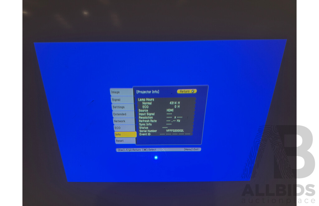 Epson EB-525W WXGA Short Throw Projector