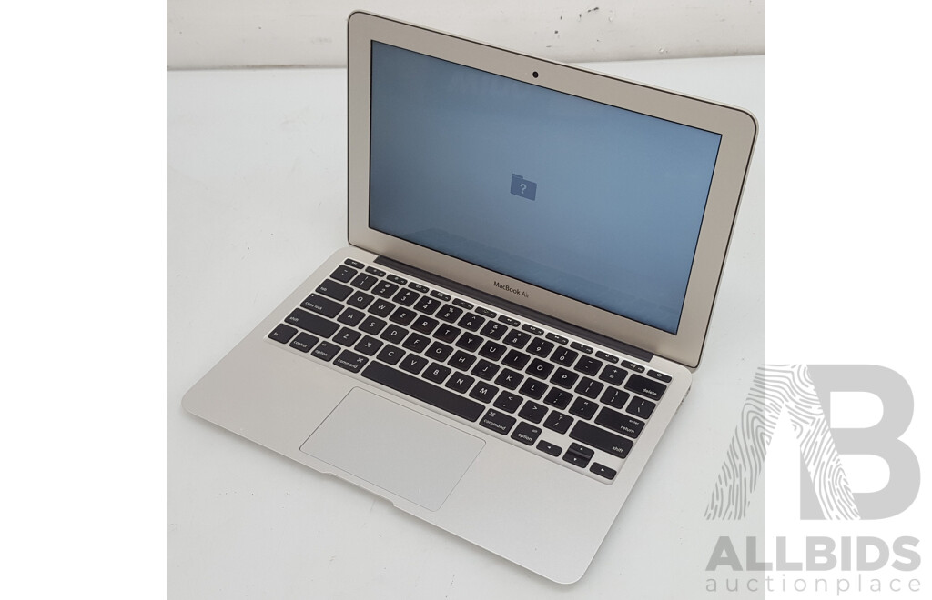 Apple (A1465) Intel Core i5 (3317U) 1.70GHz-2.60GHz 2-Core CPU 11.6-Inch MacBook Air (Mid-2012)