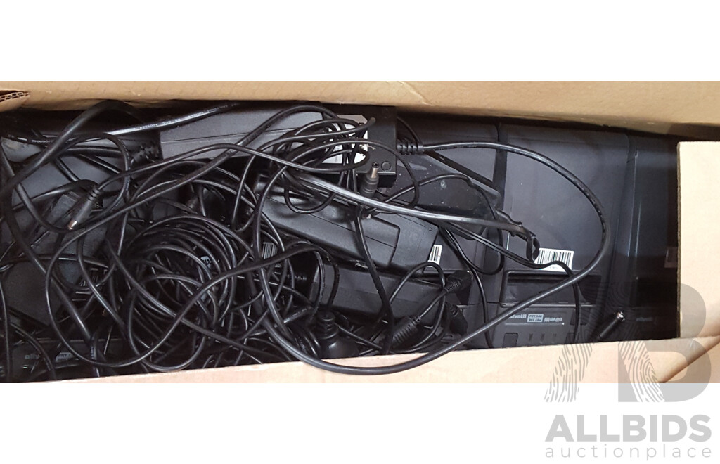 Bulk Lot of Assorted IT Equipment