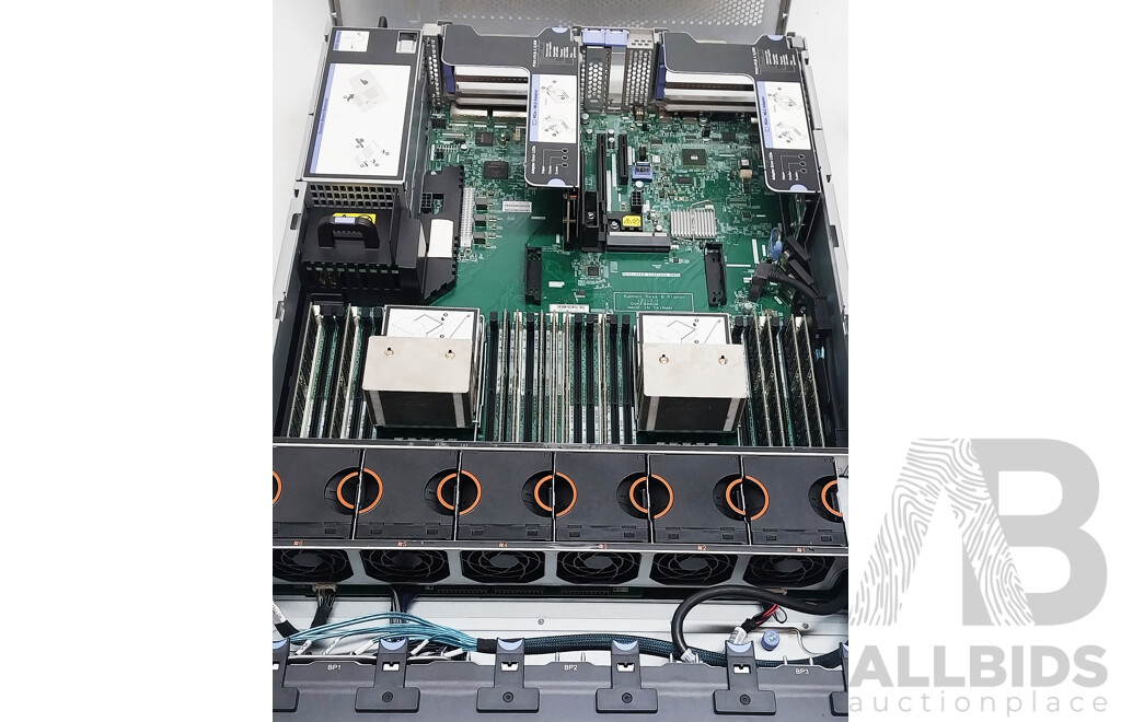 Lenovo System X 3550 M5 Intel Xeon (E5-2623 V4) 2.60GHz-3.20GHz 4-Core CPU 1RU Server W/ 128GB DDR4