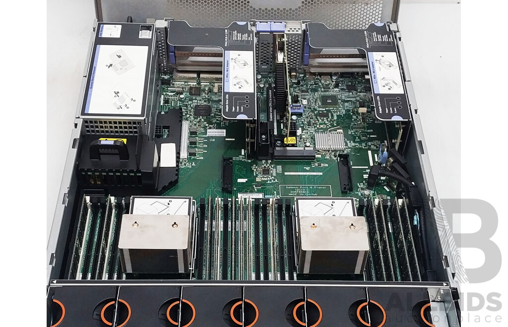 Lenovo System X 3650 M5 Intel Xeon (E5-2640 V3) 2.40GHz-3.20GHz 8-Core CPU 1RU Server W/ 384GB DDR4