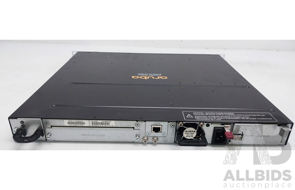 HP Aruba (JL075A) 3810M 16-Port SFP+ Switch