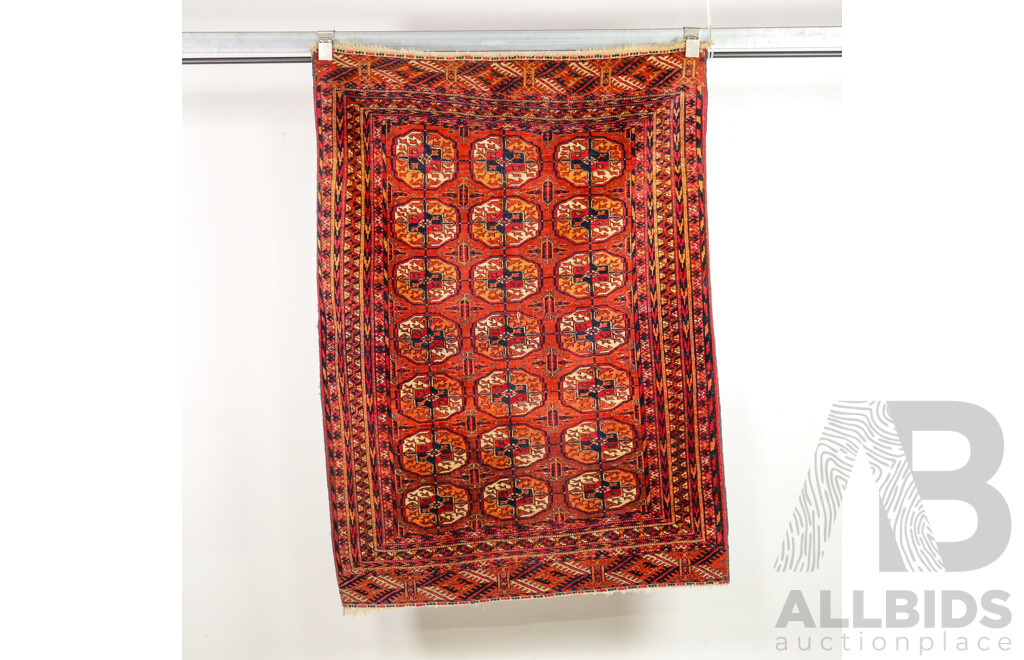 Vintage Woollen Tekke Turkmen Rug with Traditional Gul Motif