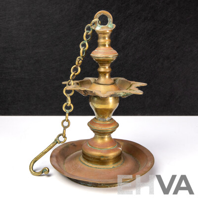 Antique Brass Hindu Temple Hanging Diya Vilakk Oil Wick Lamp with Chain