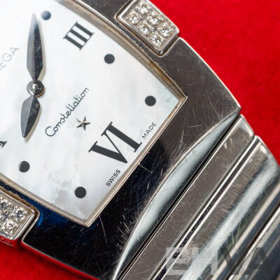 Omega Constellation Quadrella Ladies Watch Stainless Steel Diamond Bezel Mother-of-Pearl Dial C.2005 Box & Papers