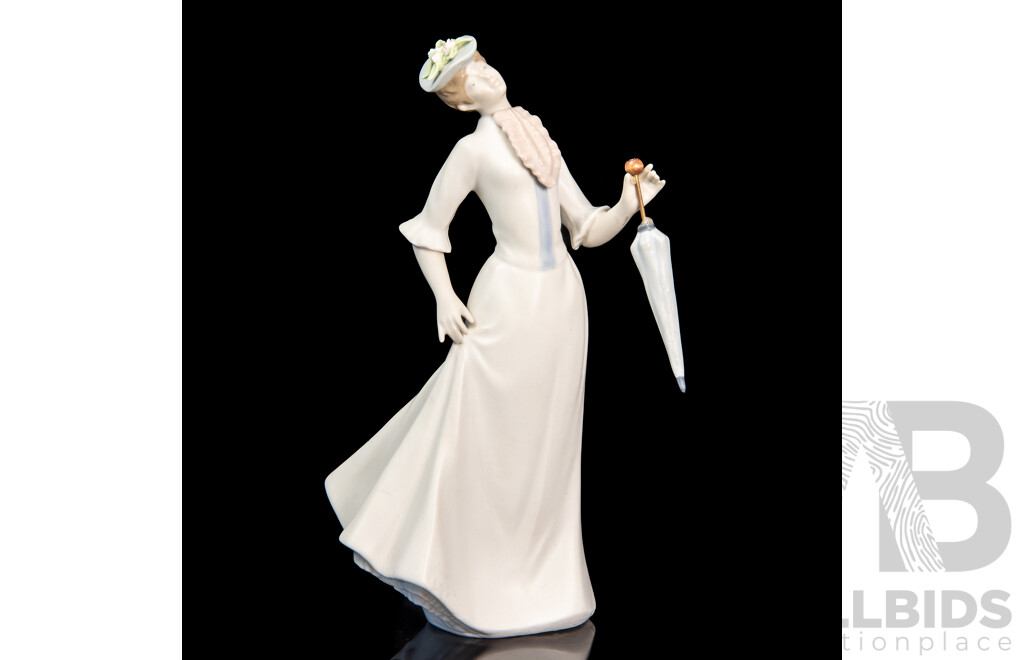 Marco Giner 'Woman with Parasol'