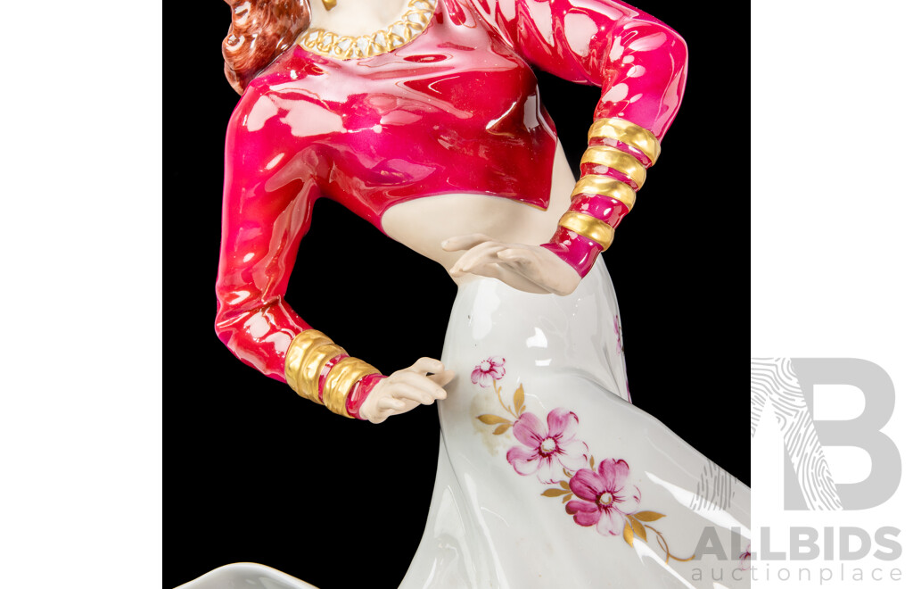 Royal Dux, Bohemia (Czechoslovakia)Art Deco Porcelain Spanish Dancer Figurine 