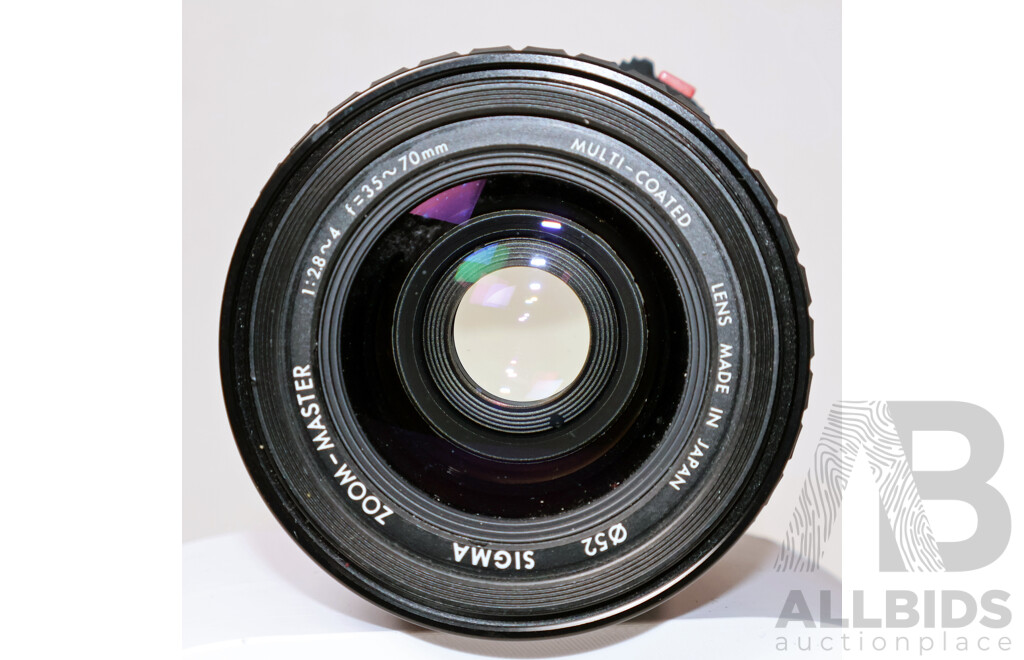 Collection of Vintage Zoom and Telephoto Lenses