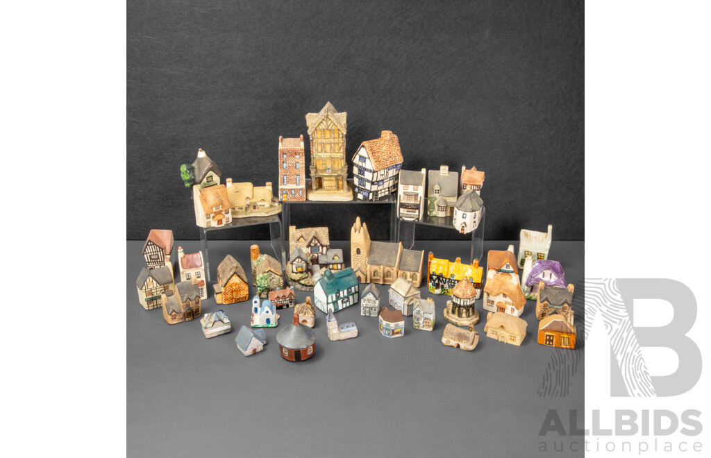 Large Collection of Vintage Country Cottages