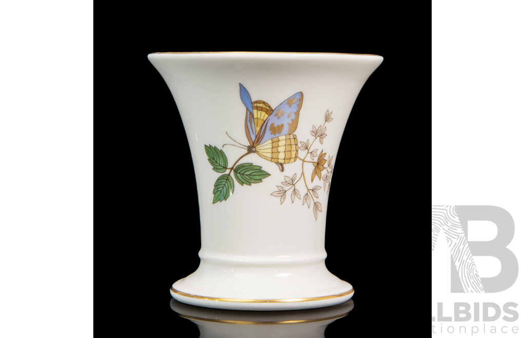 Wedgwood Charnwood Vase S10214