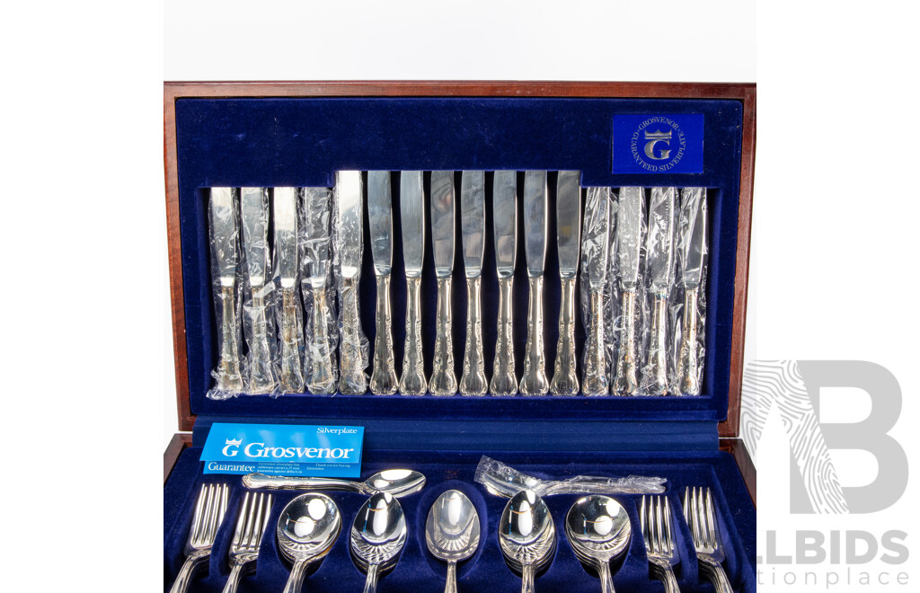 Grosvenor 57 Piece Silverplate Cutlery Set in Original Box