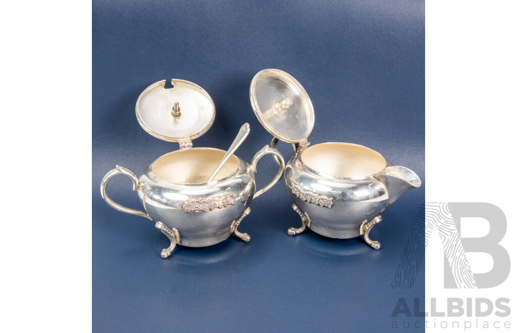 Paramount Silver Plate Sugar Bowl & Milk Jug Set